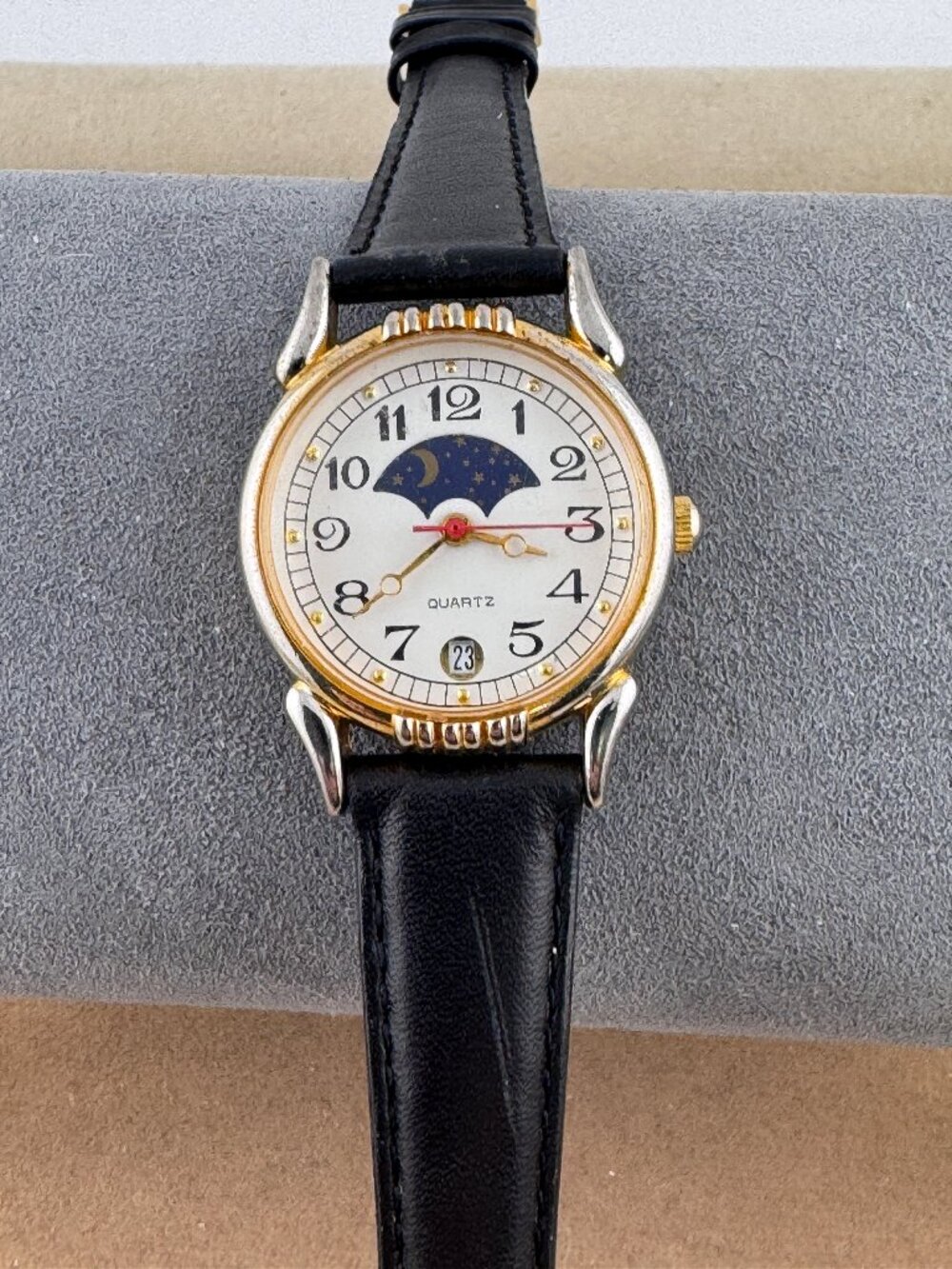 Vintage Moonphase Watch with Date New Black Strap